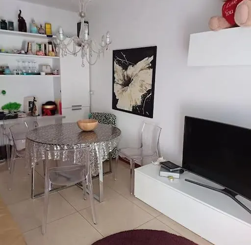 Mare -centro Apartment *